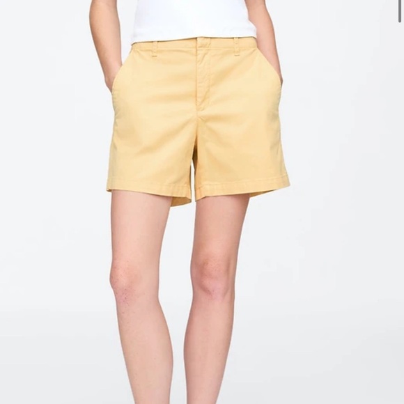 GAP downtown khaki shorts - Picture 5 of 5